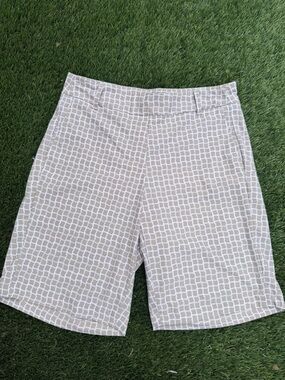 SPANX Sunshine 10” inseam Pull-On Fawn White Bespoke Check Pattern Shorts Small